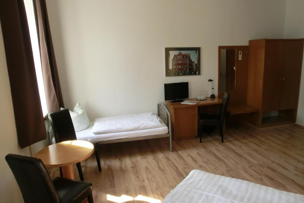 Hotel Schweizer Hof Halle  Quarto foto